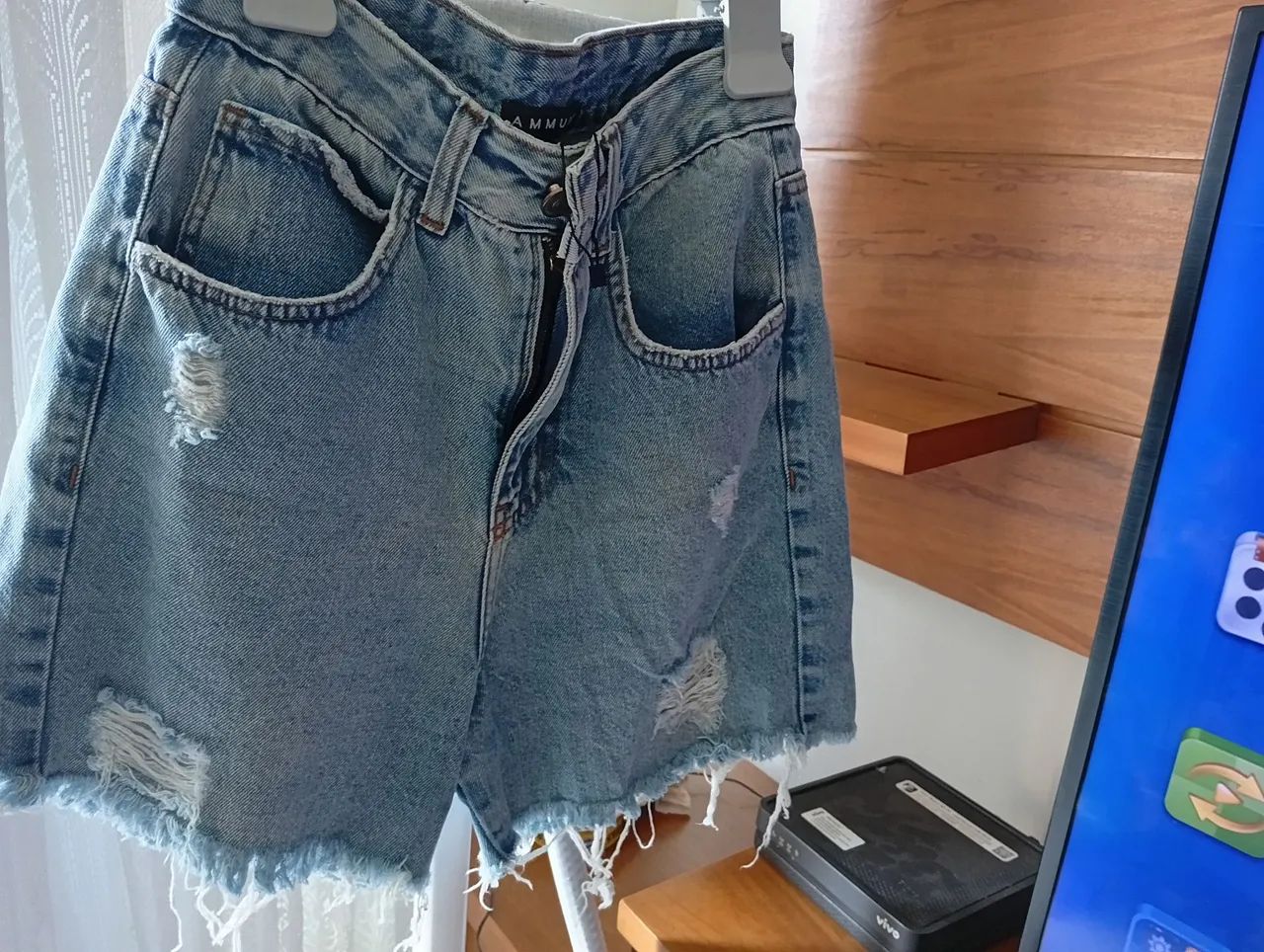 Shorts Jeans Destroyed Feminino - Foto 4
