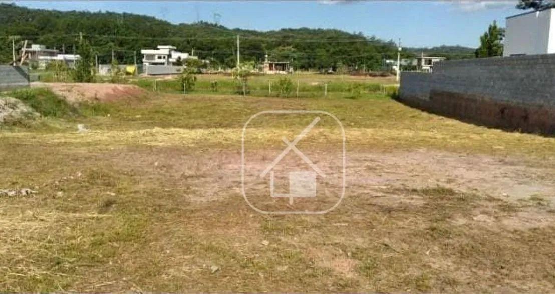 Terreno à venda em Condominio Fechado em Guararema
