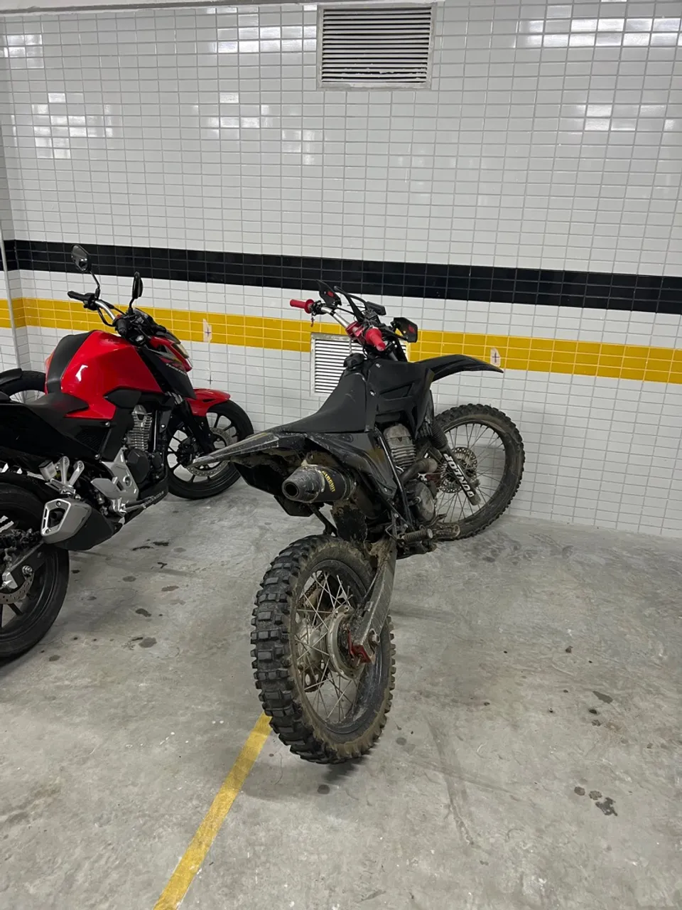 Tornado 300cc injetada