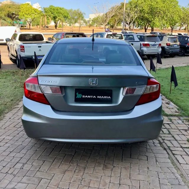 Honda Civic LXS 1.8  2014/2014 - Foto 5