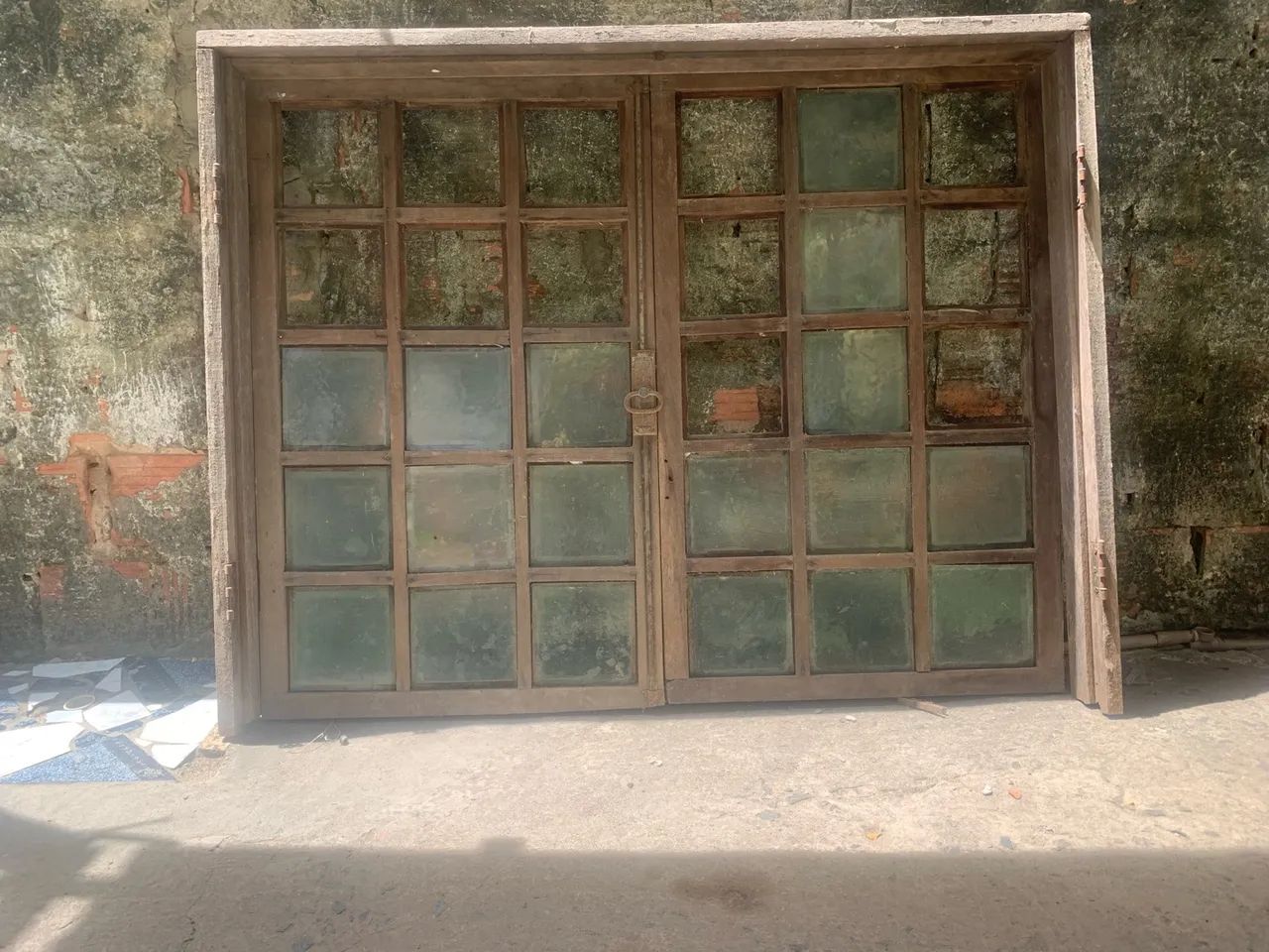 Janela duas bandas madeira massaranduba 