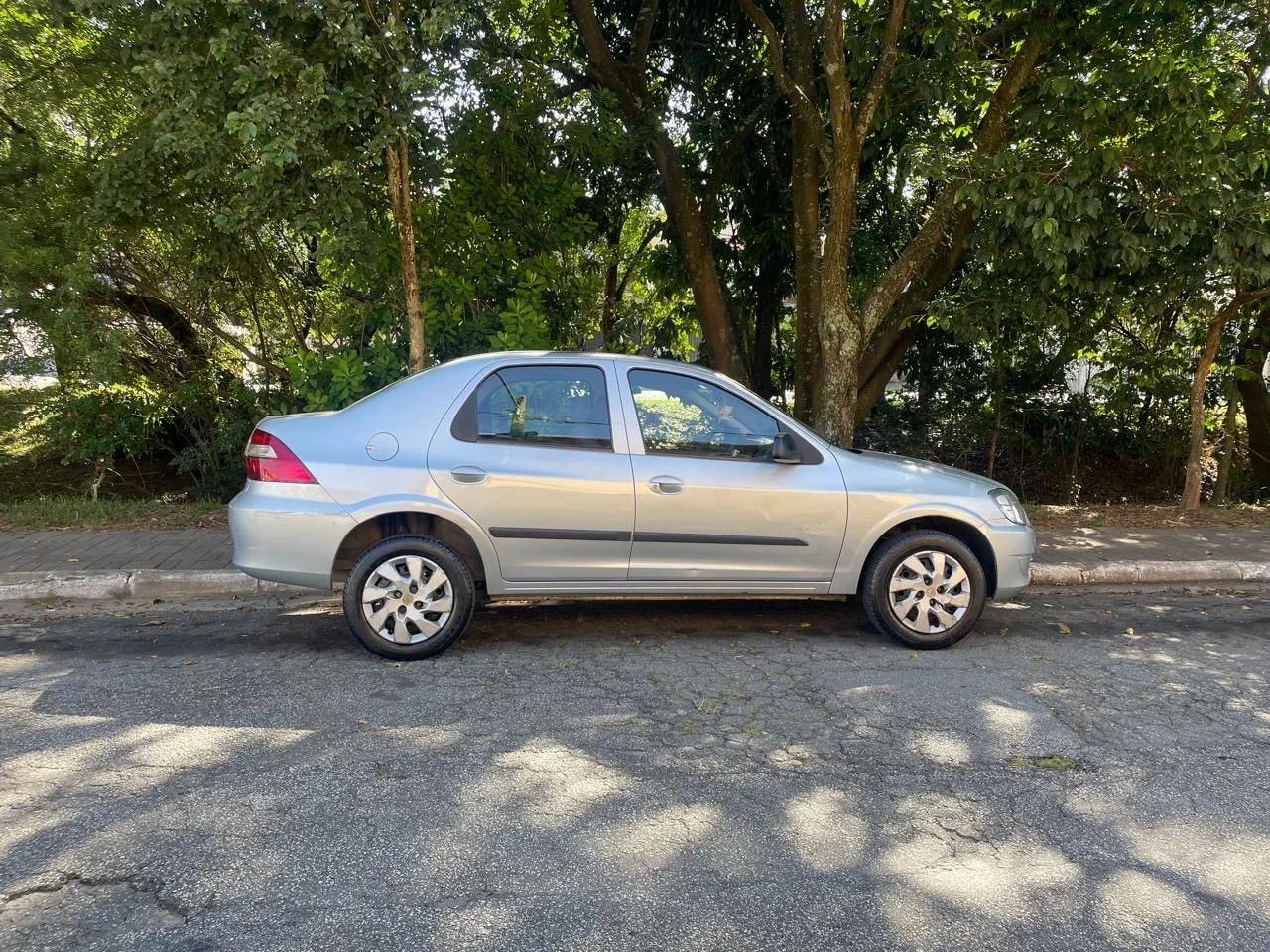 Prisma 1.4 LT 2011 único dono - Foto 4