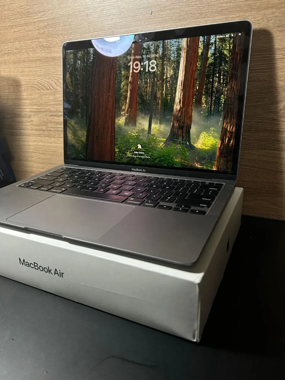 MacBook Air - Design elegante e desempenho excepcional