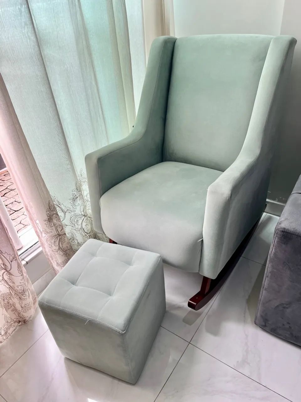 Vendo poltrona de Amamentação cor verde claro - Foto 5