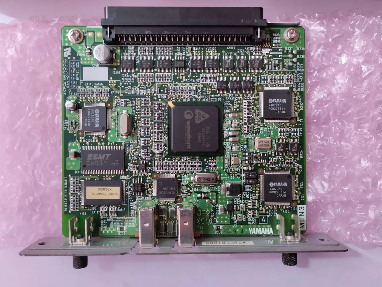 Motif XS Placa de Expansão mLAN Yamaha mLAN16E2 - Instrumentos