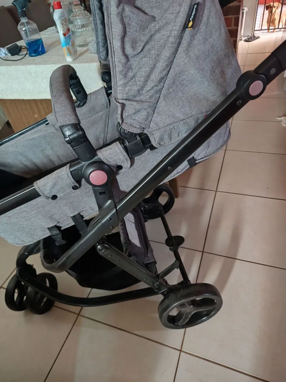 Carrinho bebê e bebê conforto safety 1st