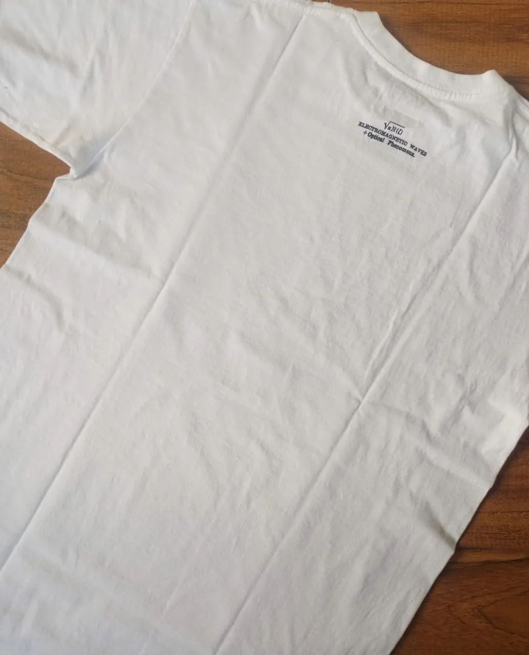 Camiseta Vans Off The Wall - Foto 3