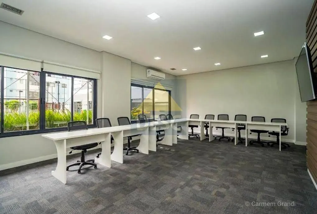 Salas comerciais à venda Ed. Champagnat Office em Curitiba