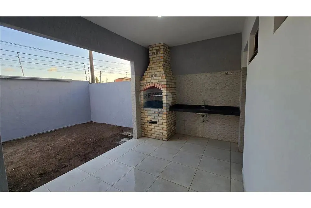 Casa moderna com espaço gourmet e segurança no Caminho do Sol 3 quartos, sendo 1 suíte