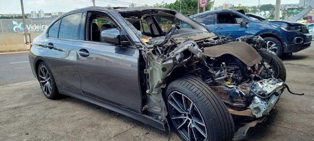 Sucata BMW 320i 2.0 2021 - Foto 3