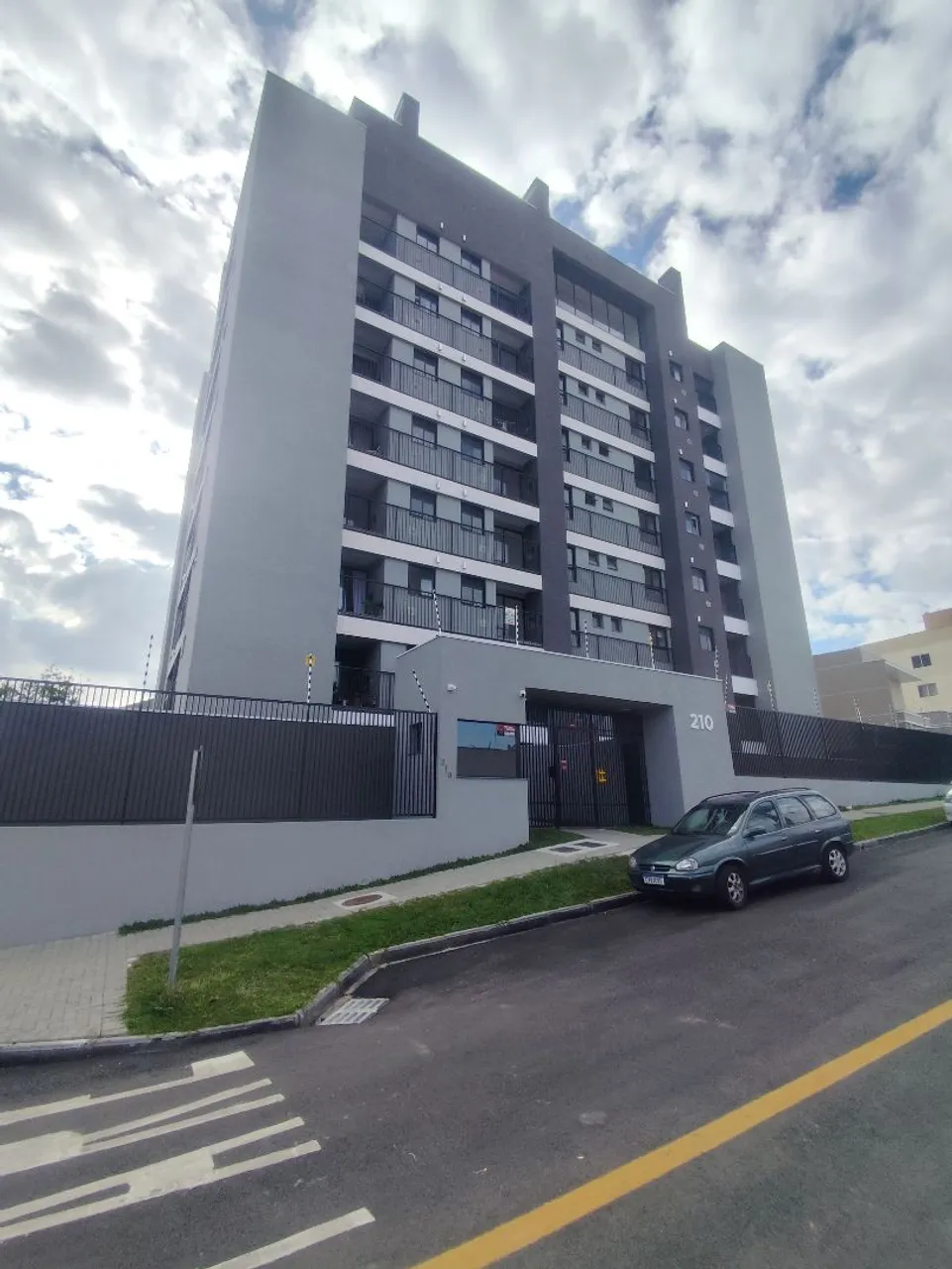 Ótima apartamento 2 quartos/ Condomínio incluso no valor/ Sem avalista
