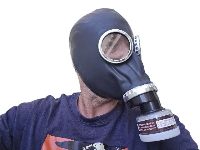 Máscara WWII Borracha Tipo Segunda Guerra Mundial Com Filtro Funcional Gás Mask World War  - Foto 6