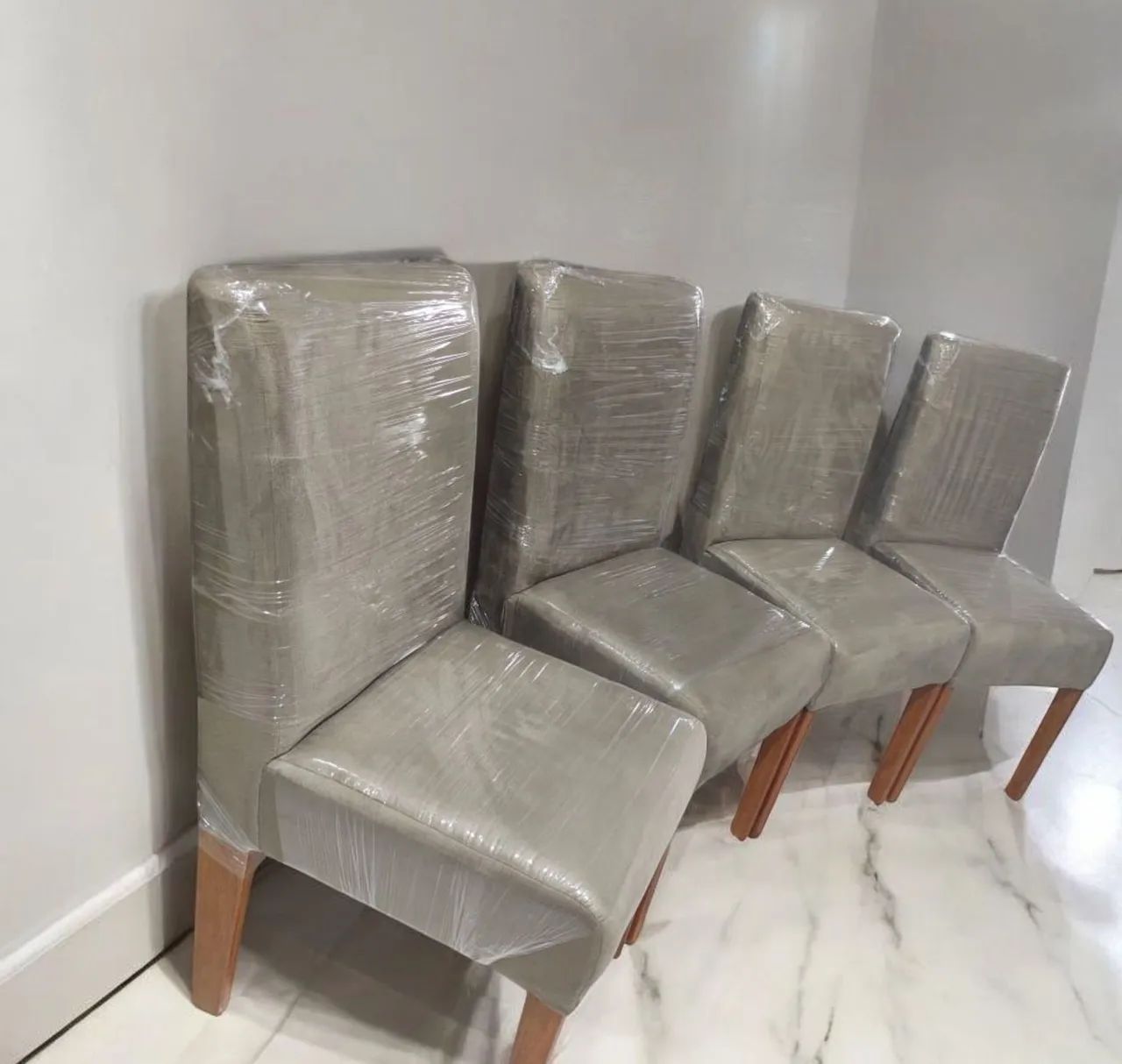 Cadeiras de jantar - Foto 2