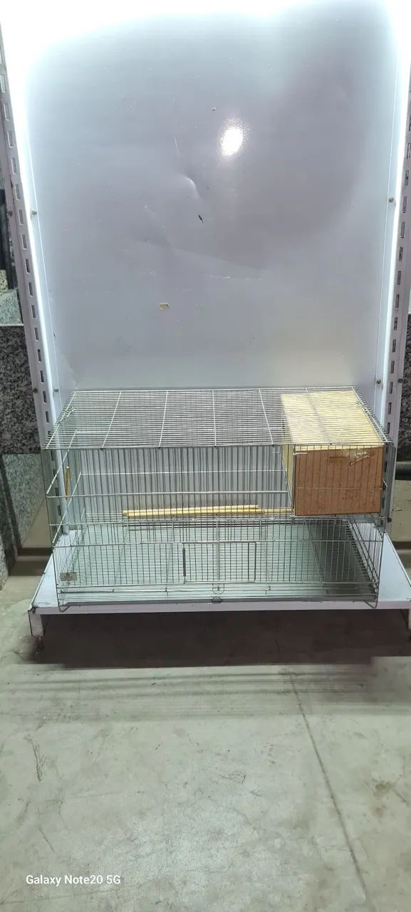 Gaiola Criadeira calopsita com ninho