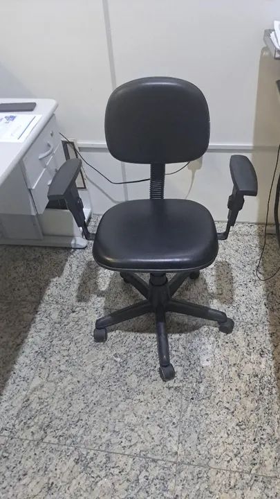 Cadeira de Escritório Giratória com Rodinhas - Foto 5