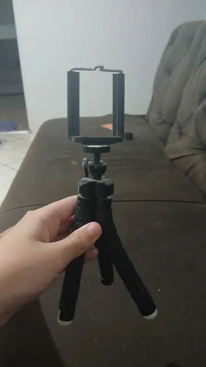 Tripé de celular