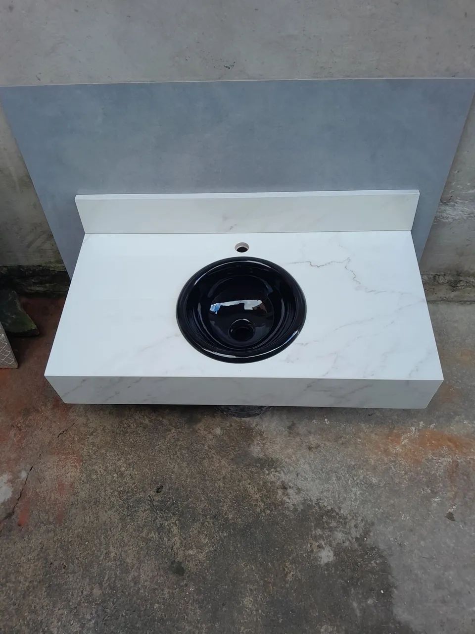 Bancada em porcelanato para banheiro - Foto 2