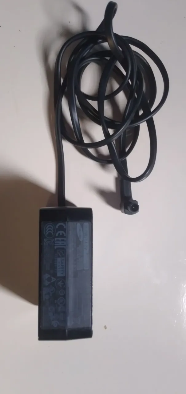 Carregador Original Samsung para Notebook tv