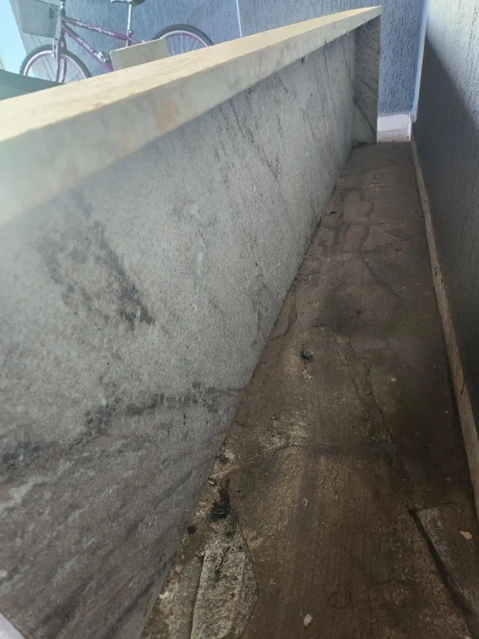 Bancada de Mármore Bege - 2 Peças Usadas em Ótimo Estado (2,16m x 50cm e 1,19m x 50cm) - Foto 3