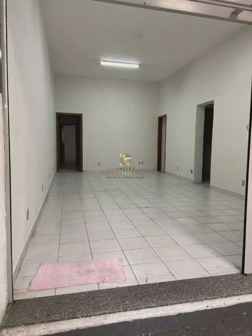 Ponto comercial para Alugar - Centro SJC - 104 m² -