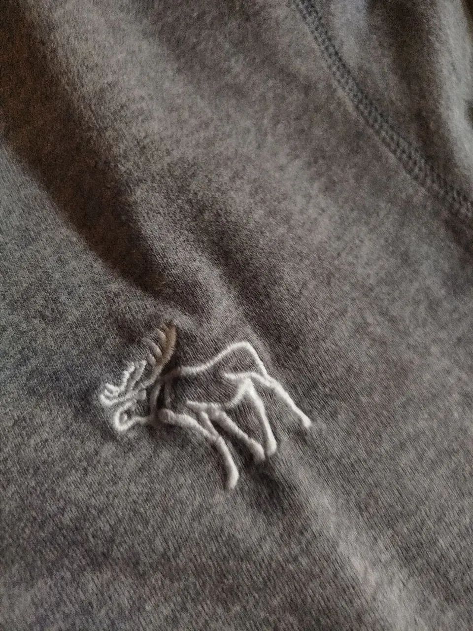 Camiseta Abercrombie e Fitch  - Foto 2