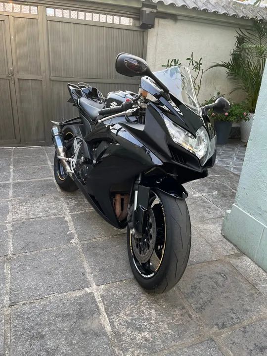 Suzuki GSX-R 750 srad 2012