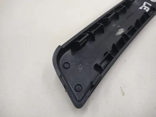 Acabamento Puxador Porta Tras Esquerda Peugeot 208 2013 2020 - Foto 4