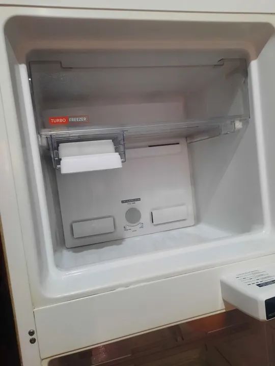 Geladeira Brastemp  em ótimo estado - Foto 6