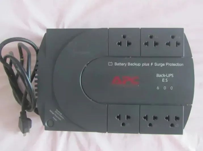 APC UPS Battery Backup423878109913436160