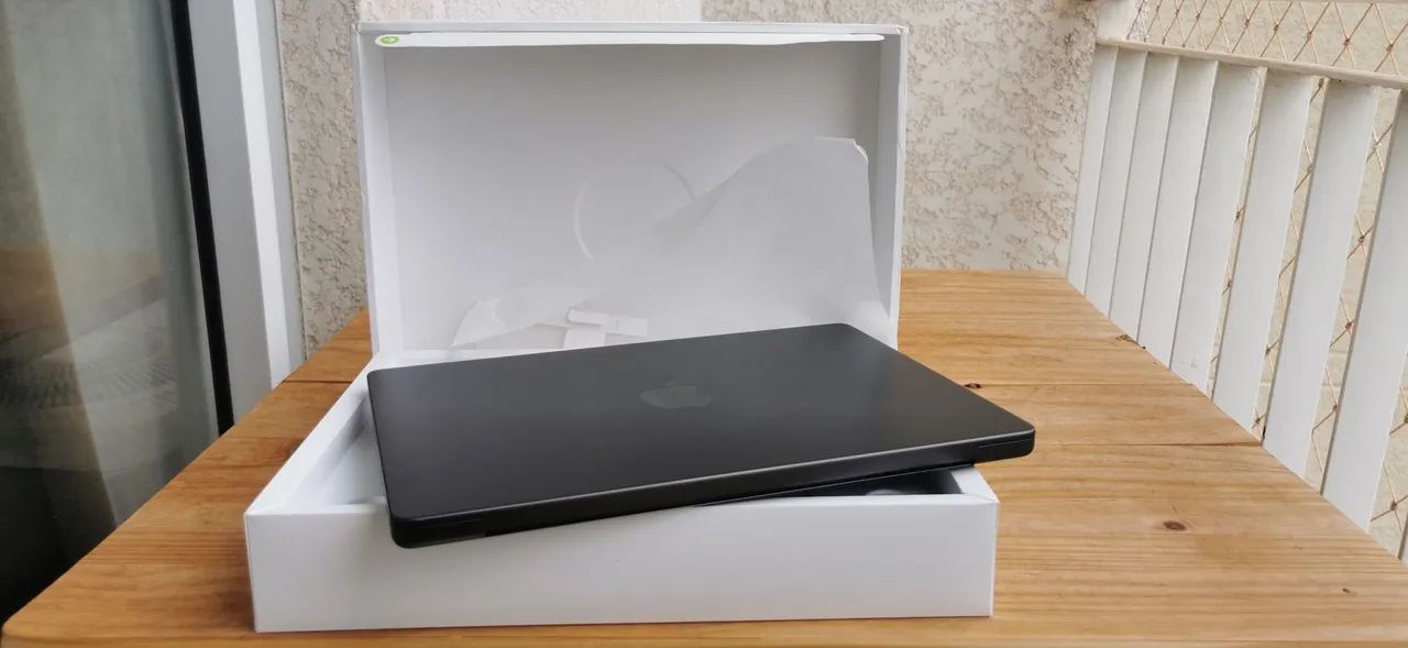 MacBook M4 Pro Max 14