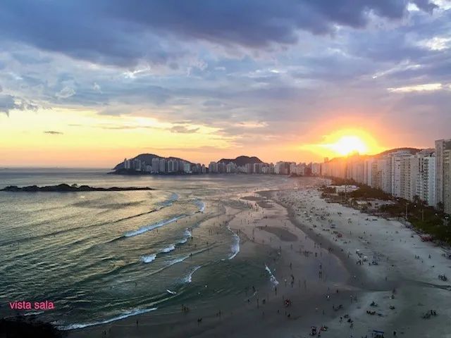 Foto - Guarujá - Pitangueiras