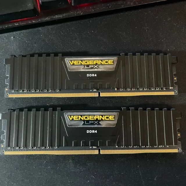 DDR4 3200mhz 16GB (2x8GB) Memory64385503072769122