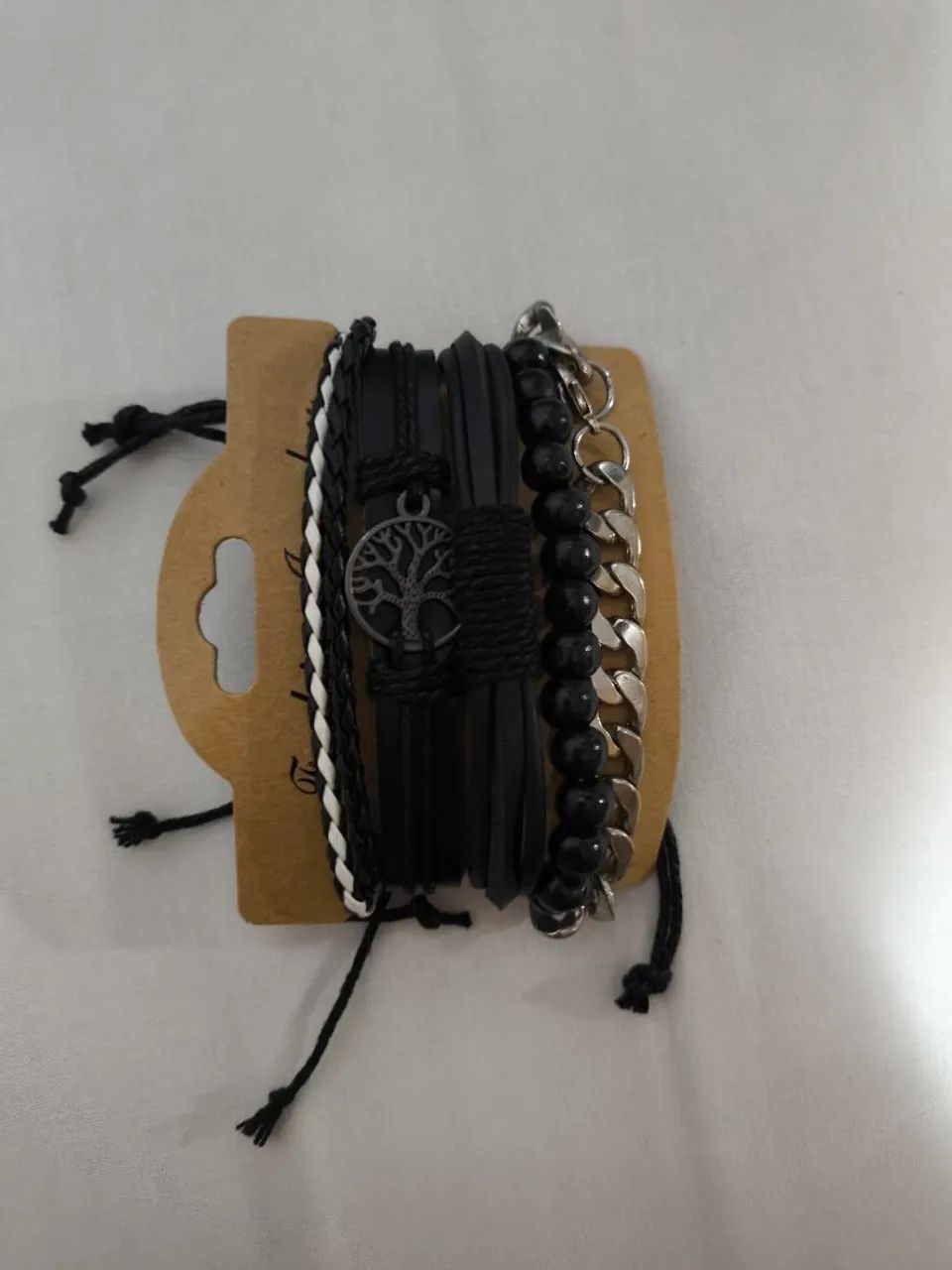 Kit de 5 pulseiras masculinas em couro