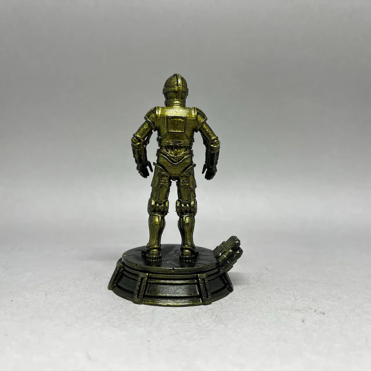 Miniatura C-3PO Star Wars Impressão 3D 8 cm - Foto 3