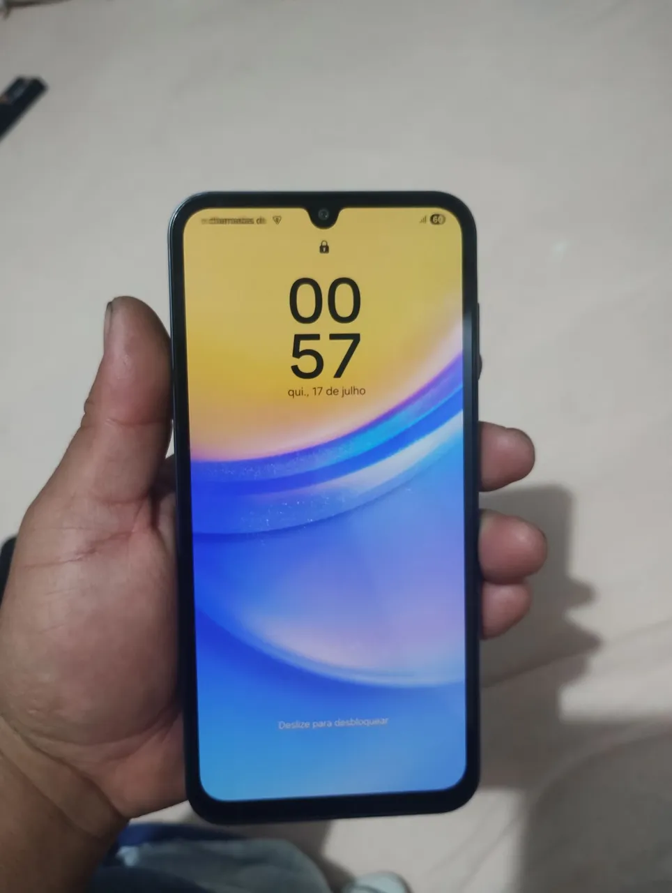 Smartphone Motorola em ótimo estado!