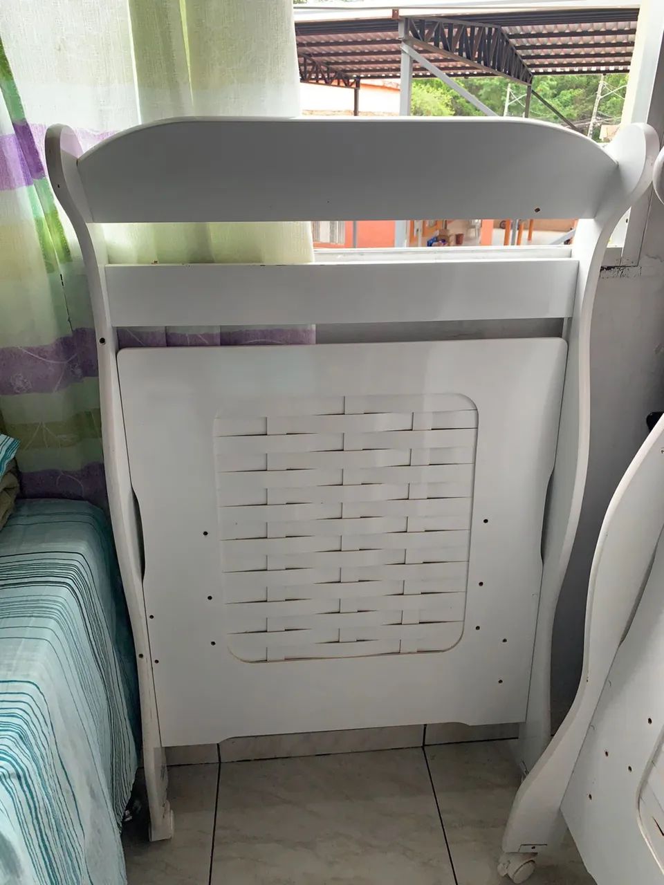 BERÇO INFANTIL COM COLCHÃO 