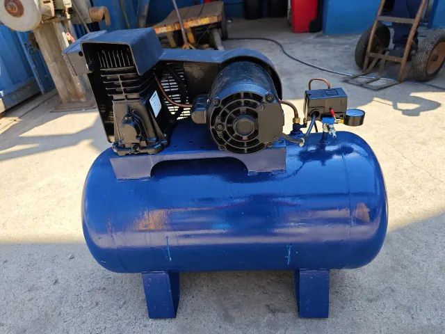 Compressor 10 pcm Shulz / 100 litros 