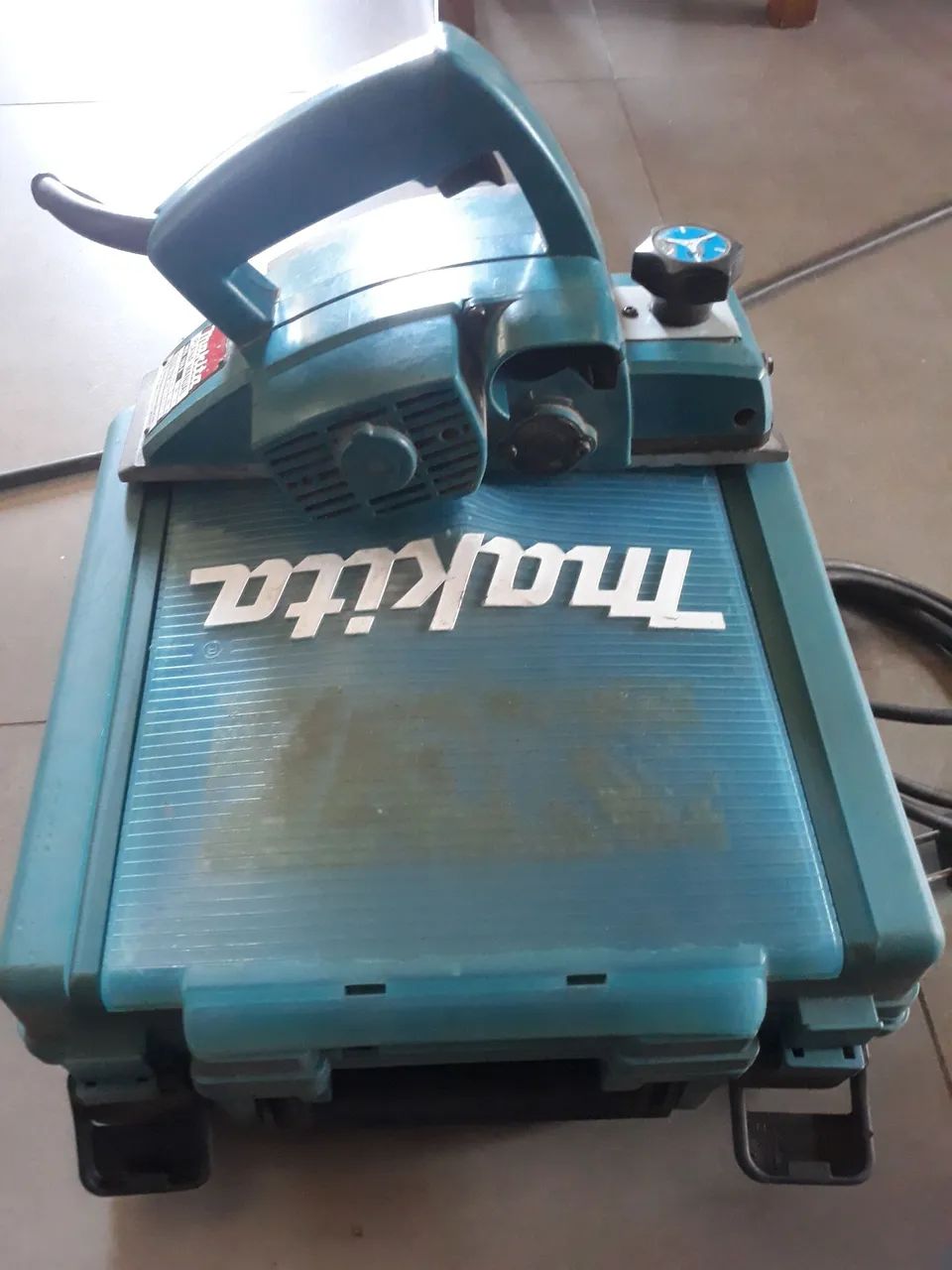 Plaina elétrica Makita modelo 1900B. - Foto 2