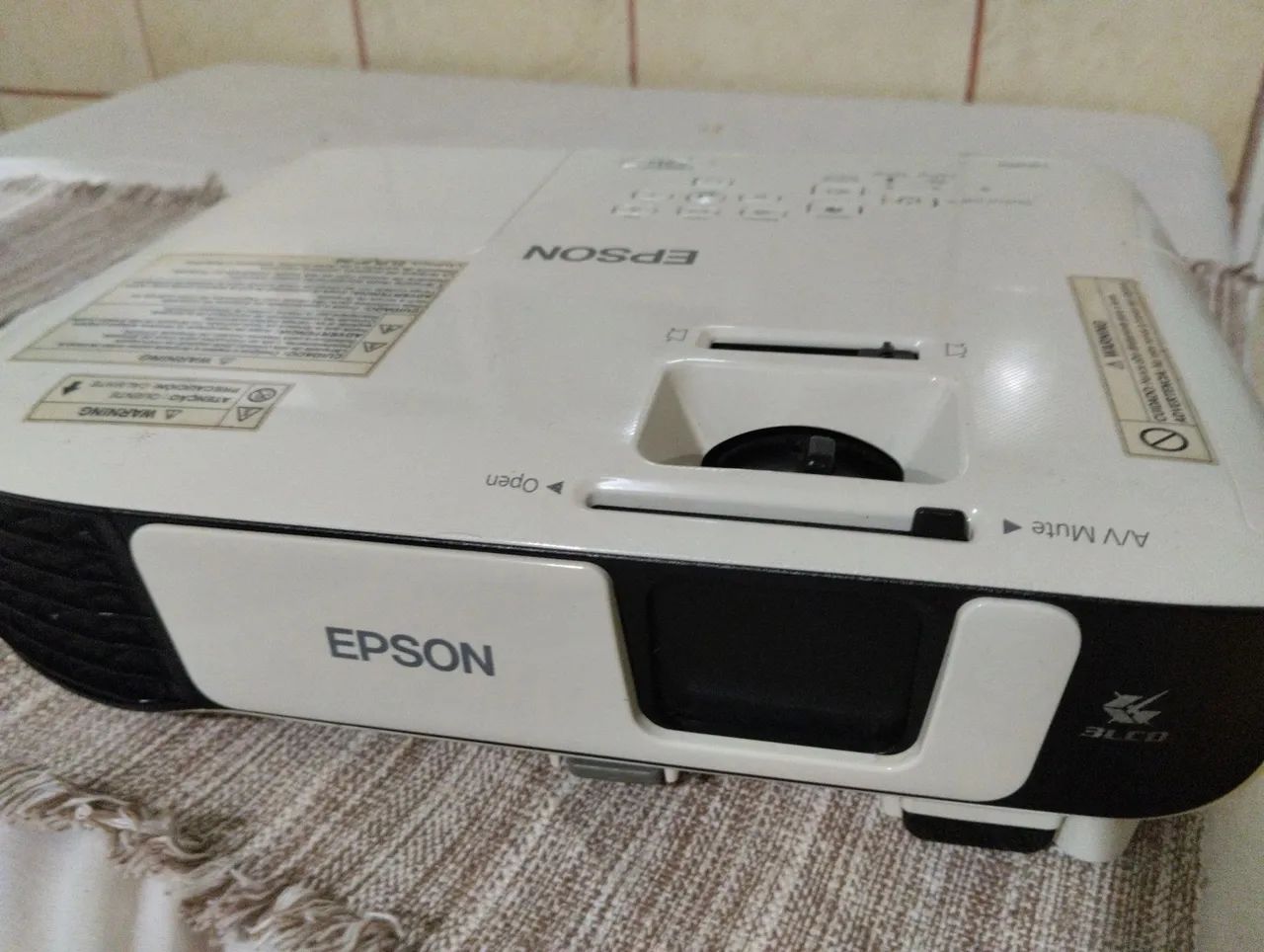 Projetor Epson S41 Lâmpada nova parcelo cartao - Foto 2