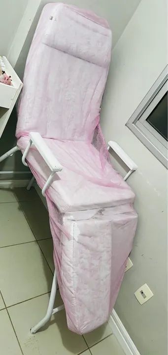 Poltrona de Estética - Branca  - Foto 4