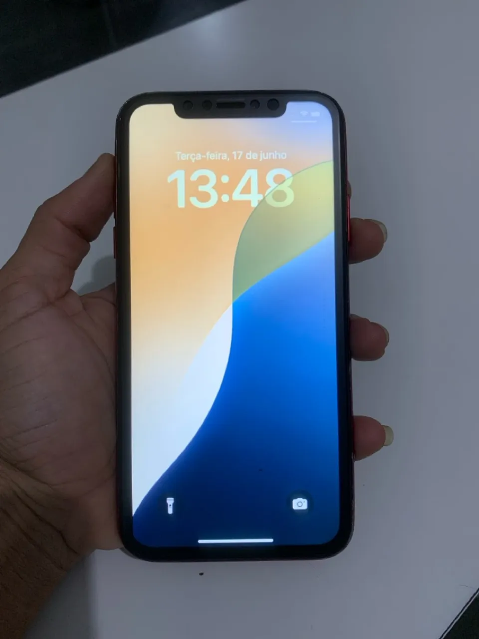 iPhone XR vermelho