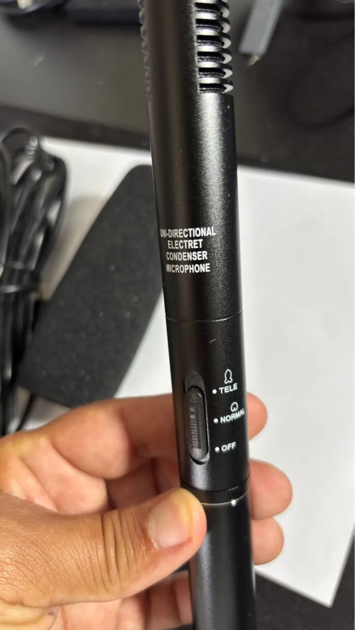 Microfone Condensador Uni-Direcional