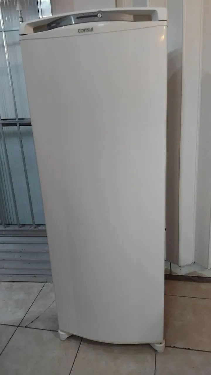 Geladeira com defeito
