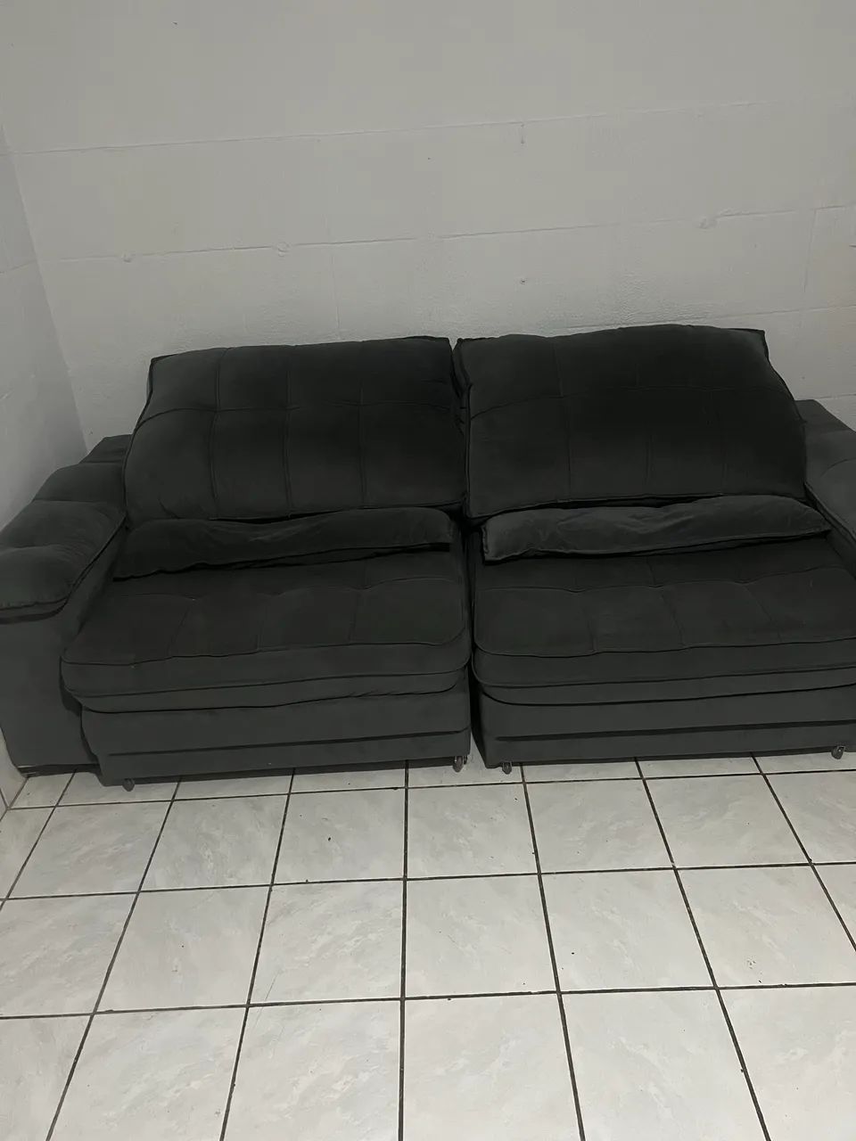 Tokyo Retractable Sofa436600704798576640