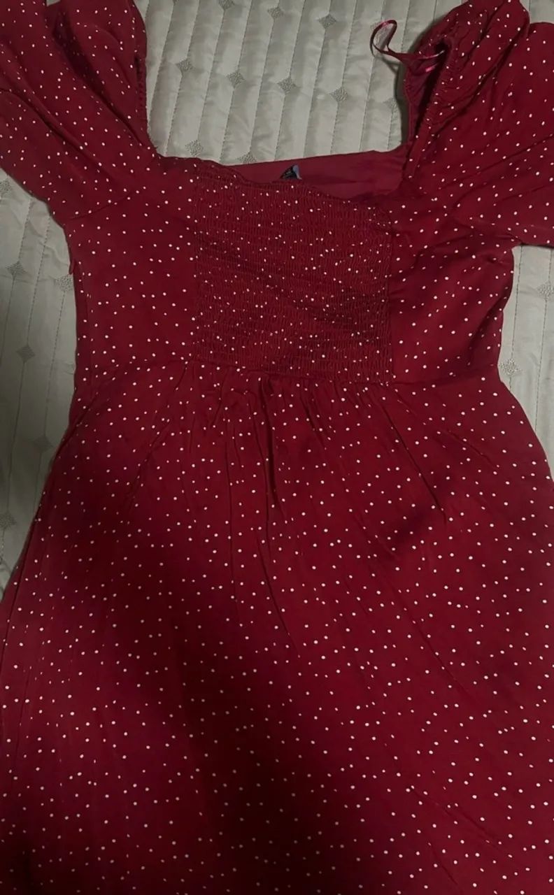Vestido vermelho com Bolinhas - Foto 2