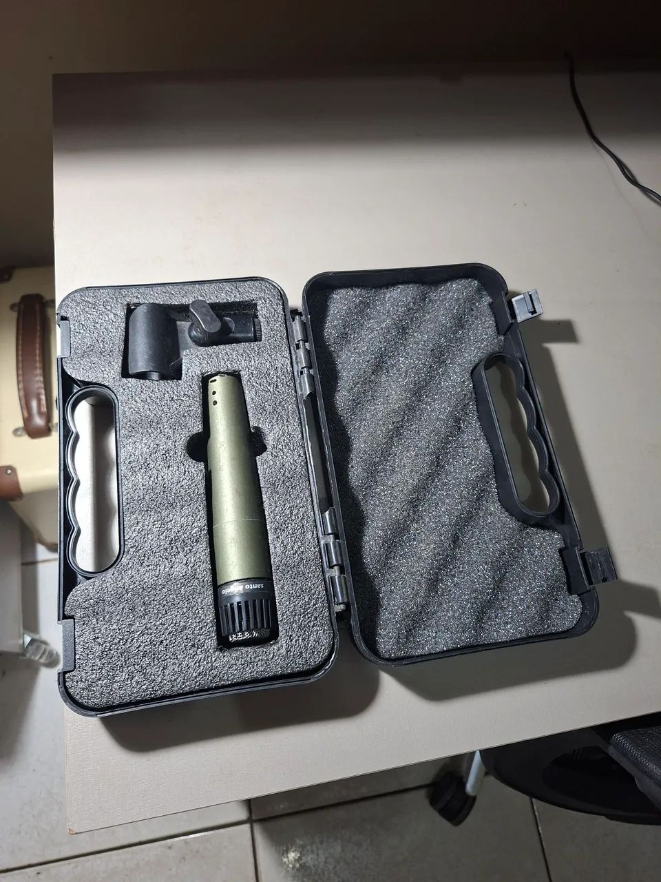 Microfone SAS 57