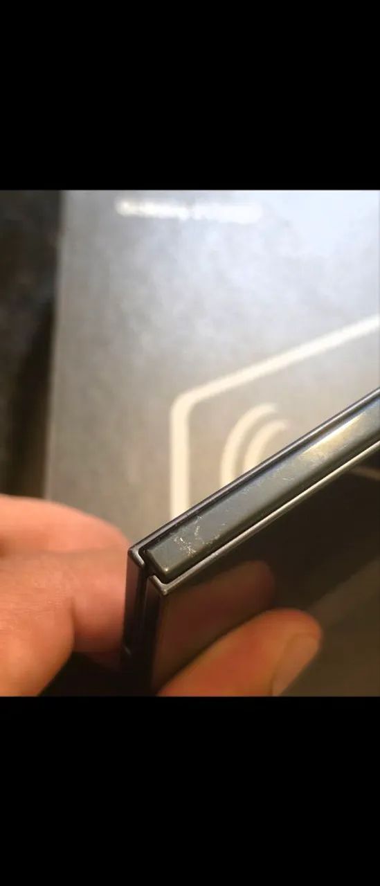Celular Samsung  Z fold 7 1TB 16gb ram - Foto 4