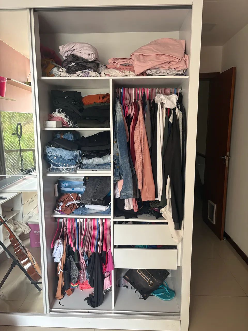Guarda-roupa com duas portas de correr e espelho - Foto 2