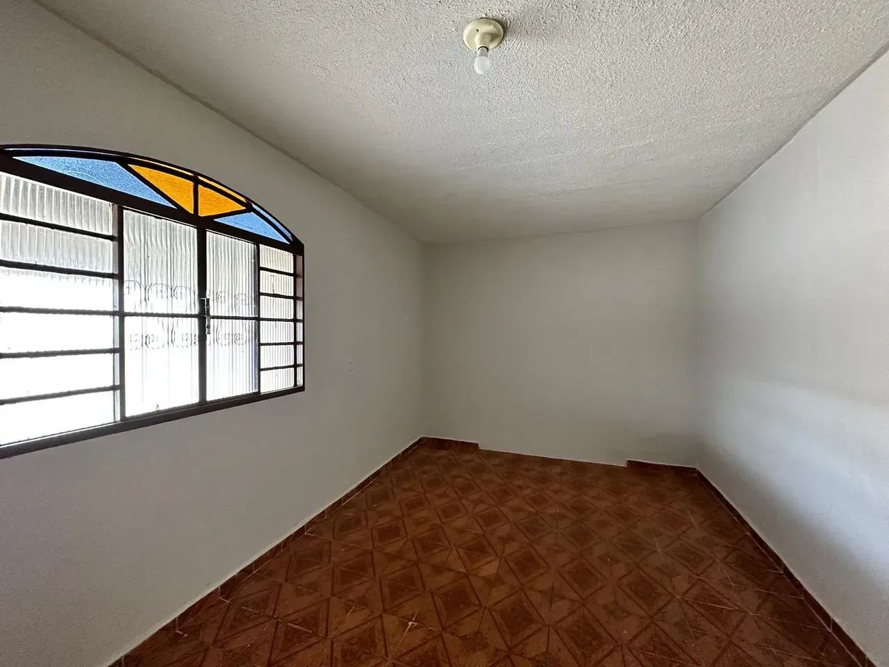 Imóvel para aluguel possui 80 metros quadrados com 3 quartos - Foto 5