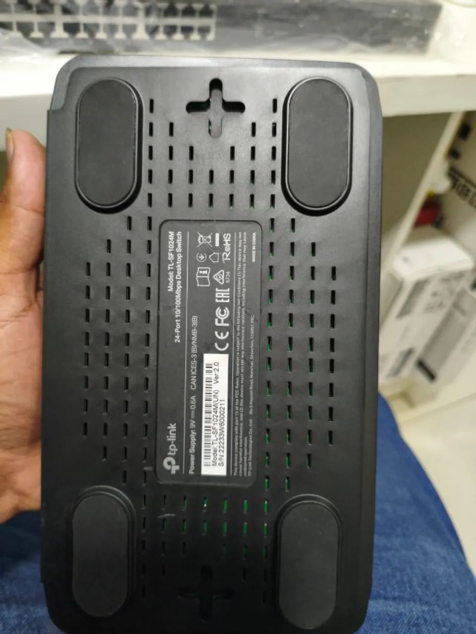 NOVO Switch TP-LINK TL-SF1024M 24 Port 10/100Mbps Desktop Switch - Foto 3